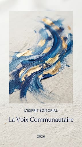 Gros plan abstrait de coups de pinceau bleus et or sur une toile brute, baignés d’une lumière claire presque divine